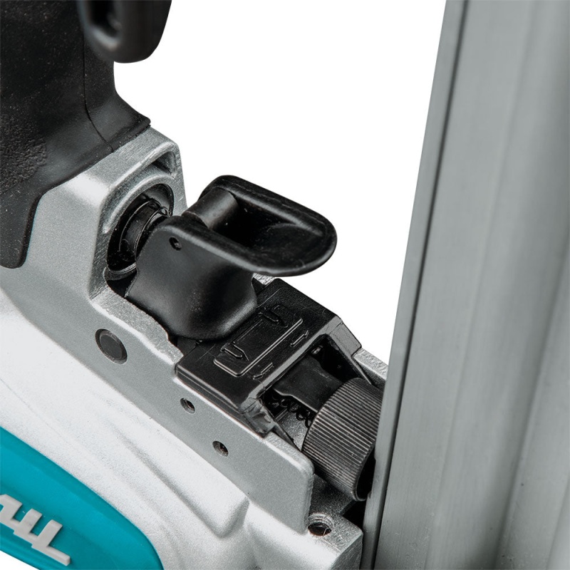 Makita AF506 5/8" - 2" Tool Less Narrow Nose Pneumatic Brad Nailer 18 Gauge - Image 7