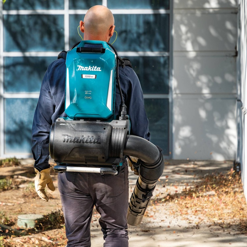 Makita CBU02Z 40V max ConnectX Brushless Backpack Blower - Bare Tool - Image 4