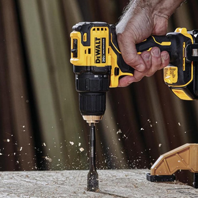 DeWALT DCD708C2 20V 1/2 Inch Brushless Compact Atomic Drill Driver Kit - Image 4