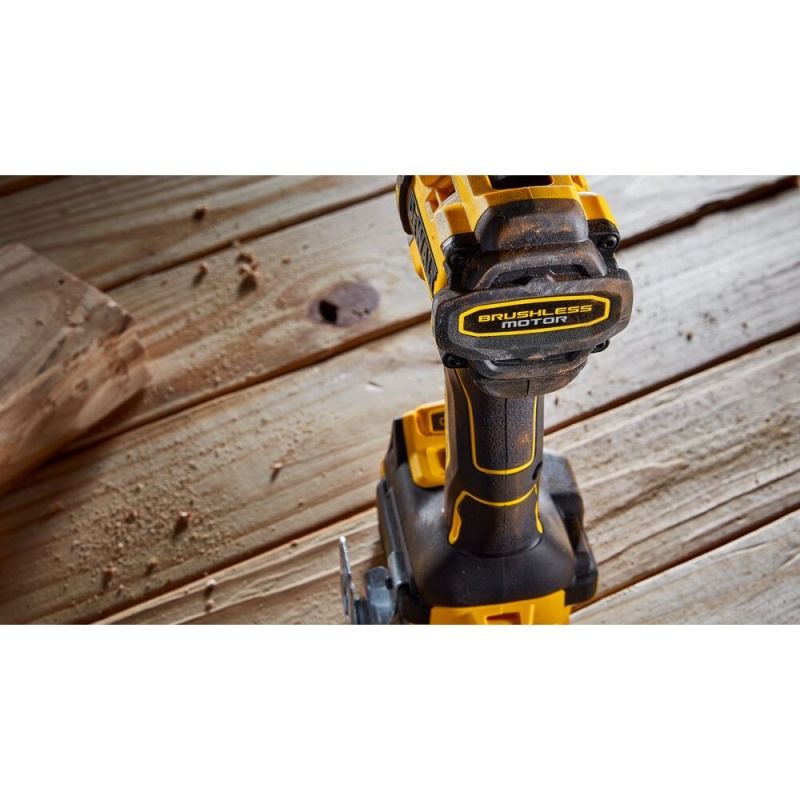 DeWALT DCD800D1E1 20V MAX XR 1/2" Brushless Cordless Drill/Driver Kit - Image 10