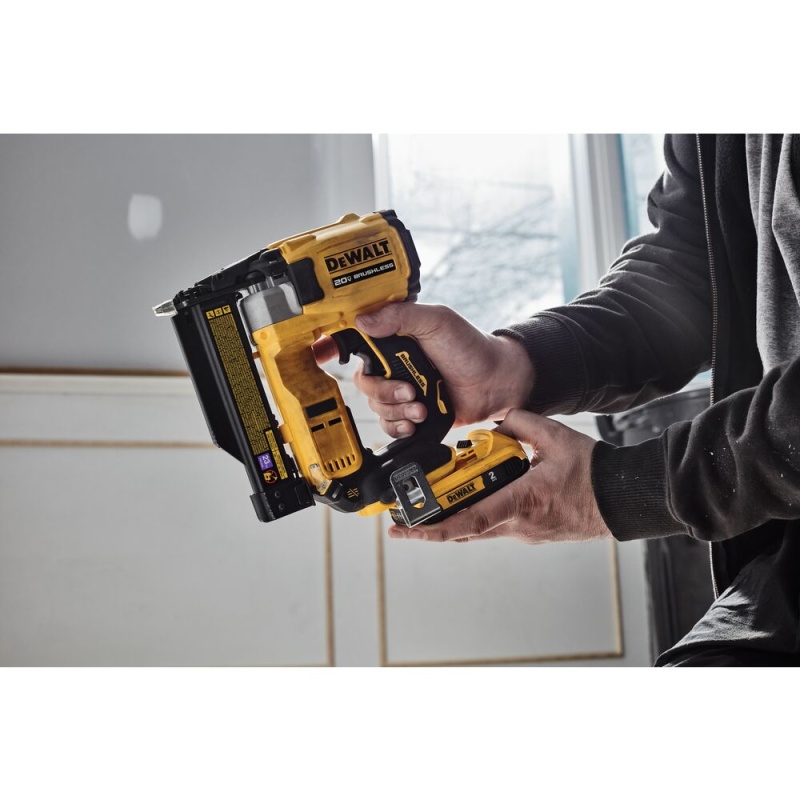 DeWALT DCN623D1 20V ATOMIC COMPACT SERIES MAX 23 Guage Pin Nailer Kit - Image 11