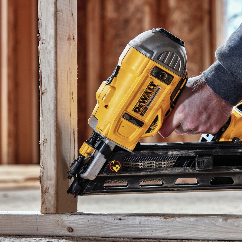 DeWALT DCN692M1 20V MAX XR Lithium Brushless Dual Speed Framing Nailer - Image 6