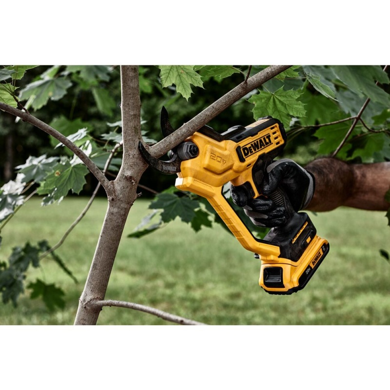 DeWALT DCPR320B 20V MAX Cordless Multi Use Pruner - Bare Tool - Image 10