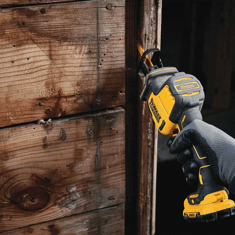 DeWALT DCS312B 12V MAX XTREME Brushless Compact Reciprocating Saw - Bare Tool - Image 6