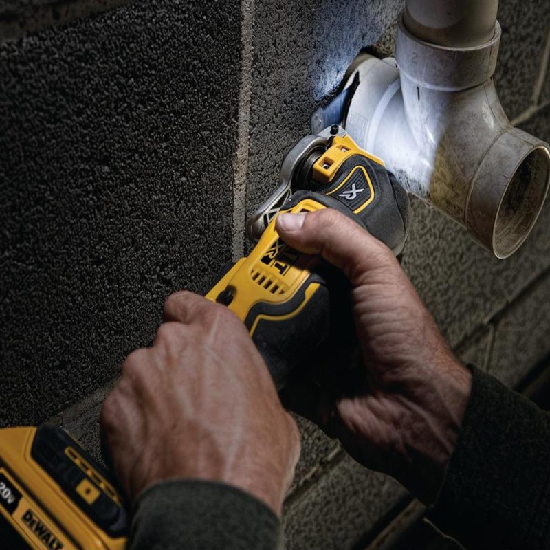 DeWALT DCS356B 20V MAX XR Cordless 3 Speed Oscillating Multi-Tool - Bare Tool - Image 4