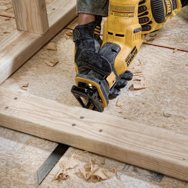 DeWALT 20V MAX* COMPACT Reciprocating Saw Kit (5.0Ah) - DCS387P1 - Image 6