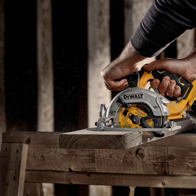 DeWALT DCS512B 12V XTREME MAX 5-3/8" Brushless Cordless Circular Saw -Bare Tool - Image 2