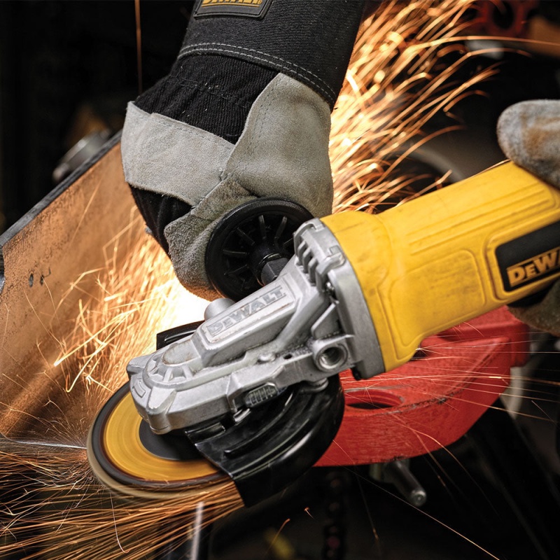 DeWALT DWE4120FN 4-1/2" - 5" Corded Flathead Paddle Switch Angle Grinder - Image 2