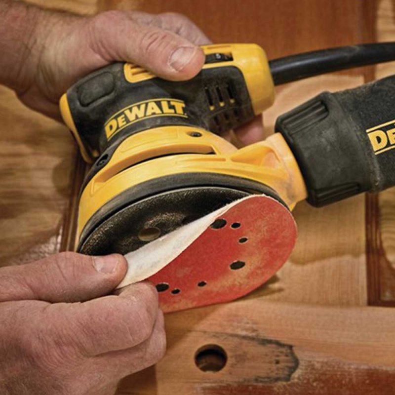 DeWALT DWE6423 3 Amp  5" Corded Compact Variable Speed Random Orbit Sander - Image 6