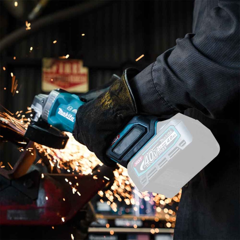 Makita GAG01Z 40V MAX XGT 4-1/2?? / 5" Brushless Angle Grinder w/ Brake-Bare Tool - Image 7