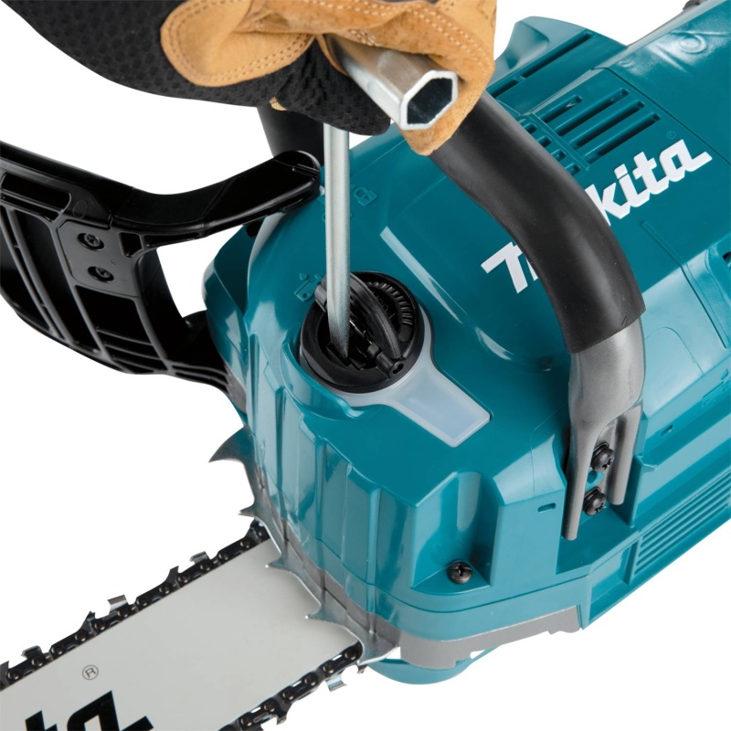 Makita GCU04T1 40V max XGT 18" Brushless Cordless Chain Saw Kit - Image 11