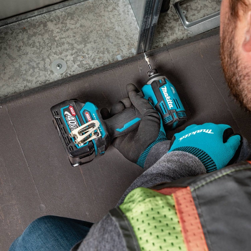 Makita GDT02D 40V max XGT Brushless Cordless 4 Speed Impact Driver Kit - Image 7