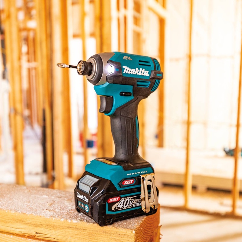 Makita GDT02D 40V max XGT Brushless Cordless 4 Speed Impact Driver Kit - Image 8