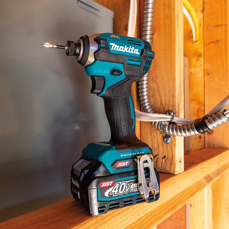 Makita GDT02D 40V max XGT Brushless Cordless 4 Speed Impact Driver Kit - Image 9