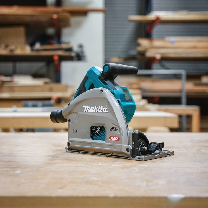 Makita GPS01Z 40V MAX XGT 6-1/2" Plunge Circular Saw AWS Capable - BareTool - Image 4