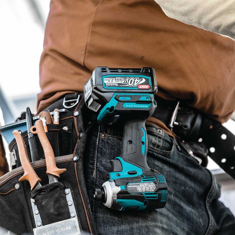 Makita GT401M1D1 40V MAX XGT Brushless Cordless Lithium-Ion 4 Tool Combo Kit - Image 12