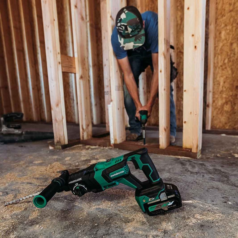 Metabo HPT DH3628DD 36V 1-1/8" Cordless Li-Ion SDS Plus Rotary Hammer Kit - Image 8