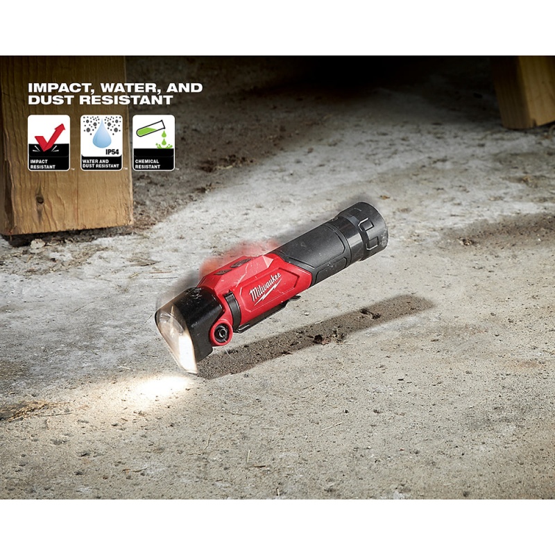 Milwaukee 2113-21 500-Lumen Redlithium USB Rechargeable Pivoting Flashlight - Image 8