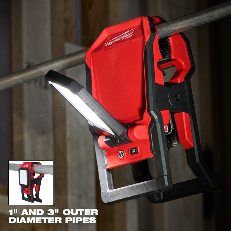 Milwaukee 2358-20 M18 18V ROVER 2000 Lumen Clamping Flood Light - Bare Tool - Image 6