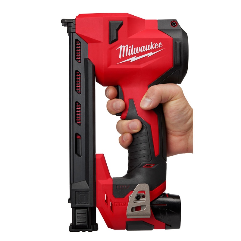 Milwaukee 2448-21 M12 12V Cordless Li-Ion Brushed Cable Stapler Kit - Image 9