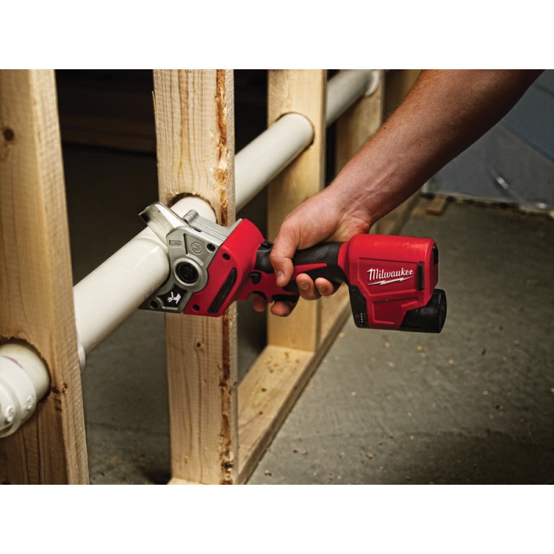 Milwaukee 2470-20 M12 12V PVC Plastic Pipe Shear - Bare Tool - Image 12