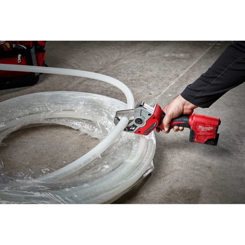 Milwaukee 2470-20 M12 12V PVC Plastic Pipe Shear - Bare Tool - Image 13