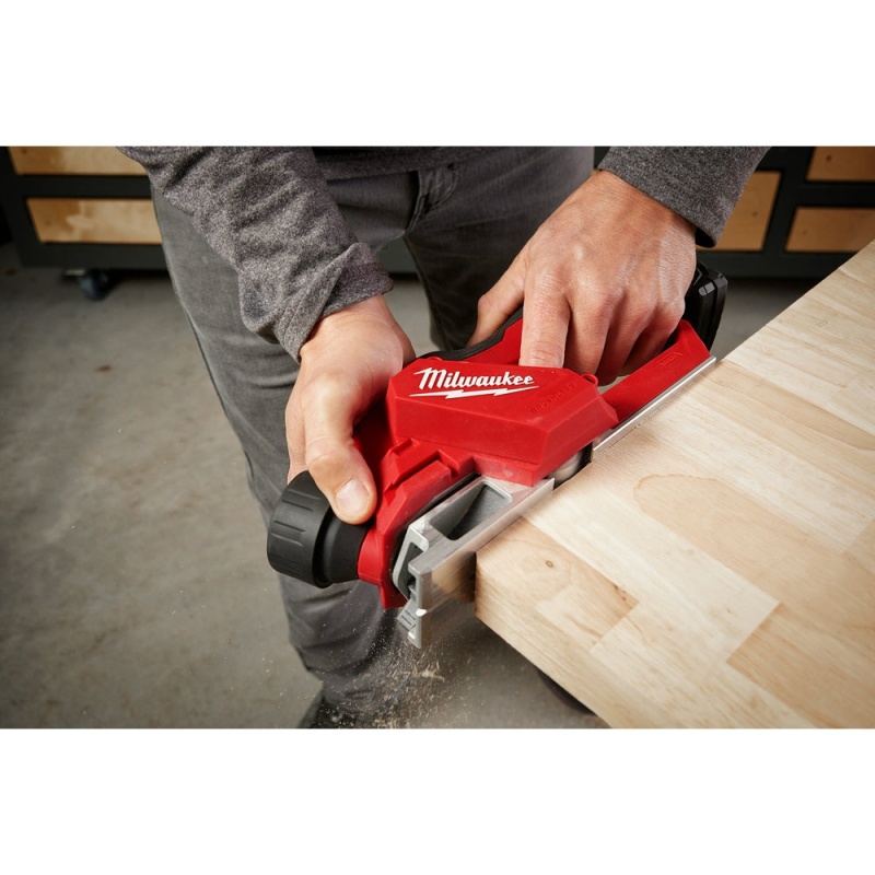 Milwaukee 2524-20X4 M12 12V Brushless 2" Planer w/ 4AH Battery - Image 14