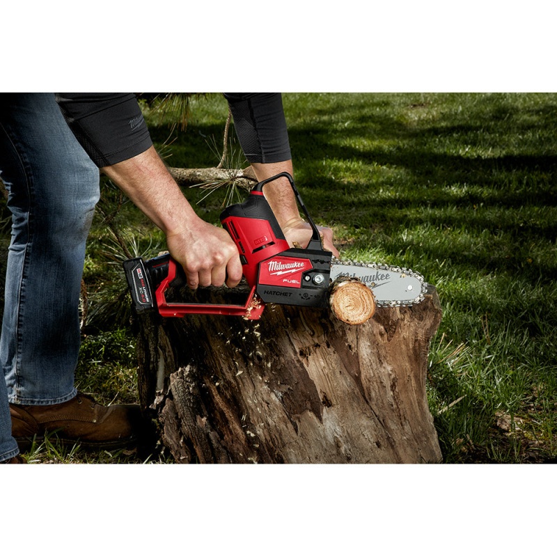 Milwaukee 2527-21x3 M12 FUEL 12V 6?? Pruning Saw Kit w/ 2 - M12 3AH Batteries - Image 4