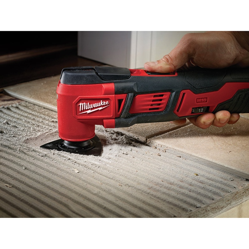 Milwaukee 2626-20SK5 M18 18V Cordless Multi Tool w/ Battery and Charger - Image 6