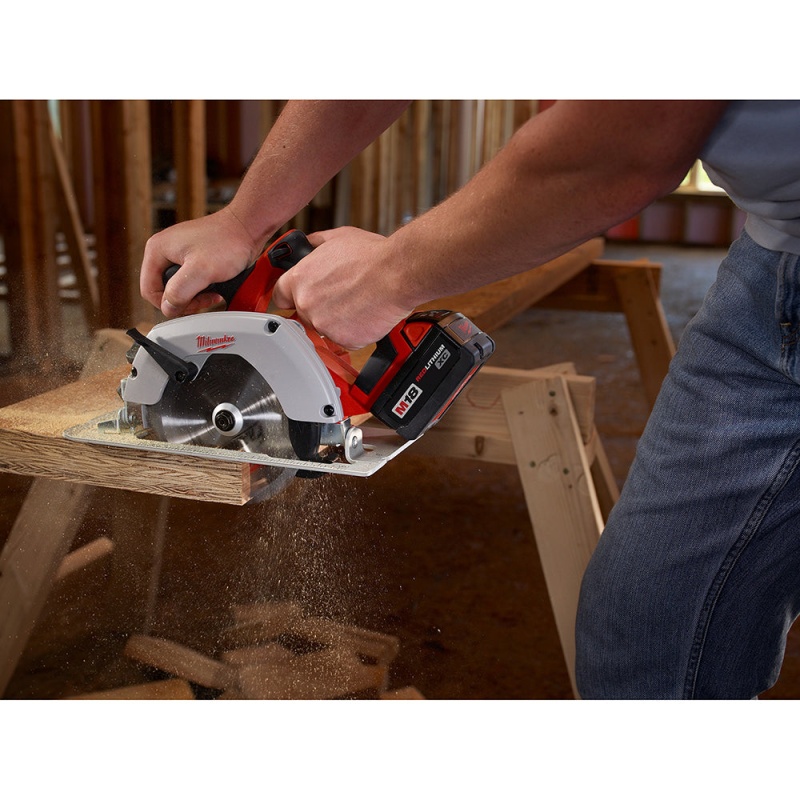 Milwaukee 2630-20 M18 18V 6 1/2" Circular Saw with Blade - Bare Tool - Image 5