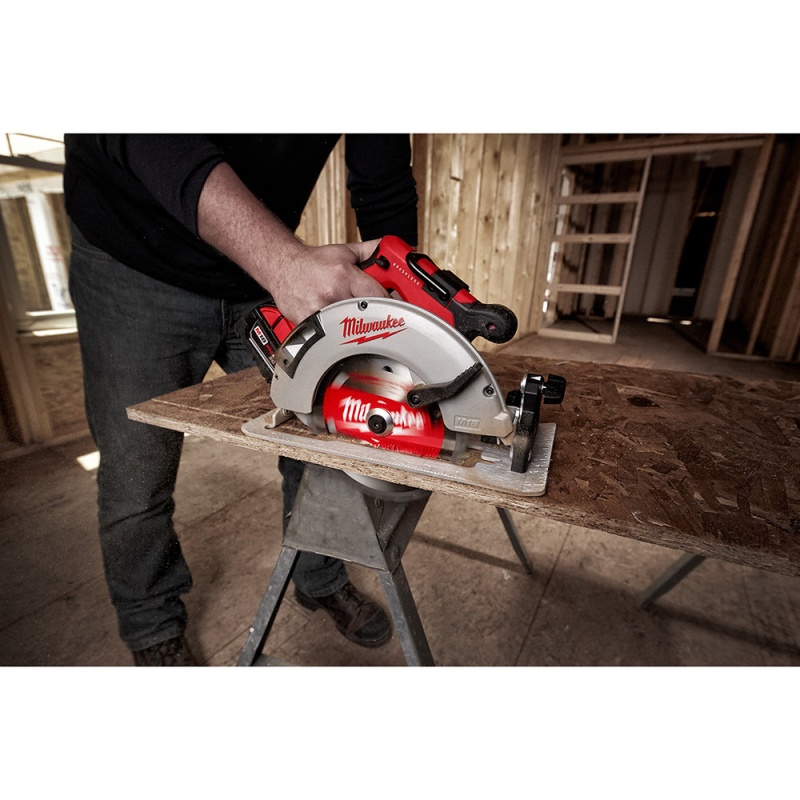 Milwaukee 2631-20 M18 18V 7-1/4-Inch Brushless Circular Saw - Bare Tool - Image 6