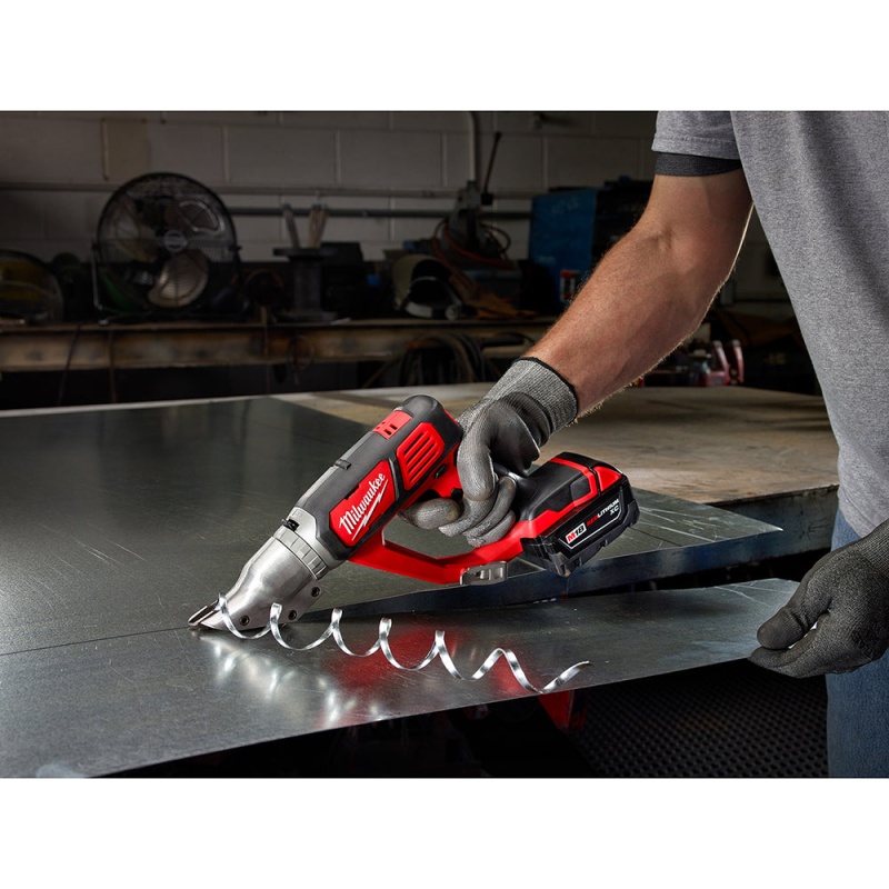 Milwaukee 2635-20 M18 18V 18 Gauge Cordless Double Cut Shear, Bare-Tool - Image 6