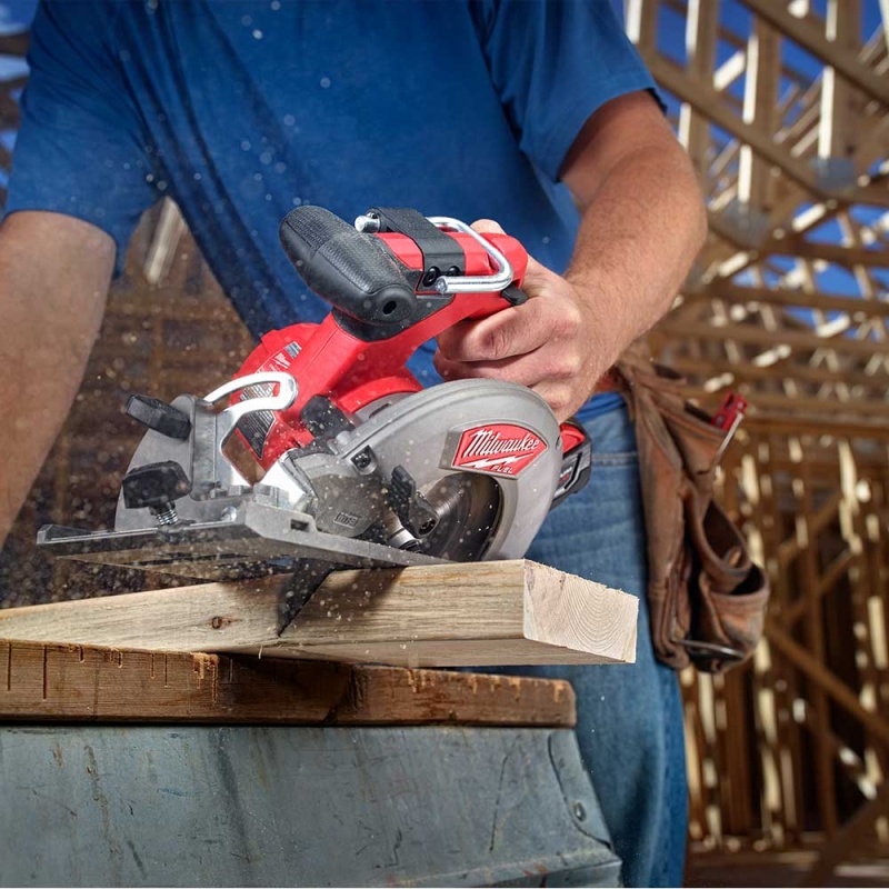 Milwaukee 2730-80 M18 FUEL 18V 6-1/2" Circular Saw - Reconditioned - Image 4