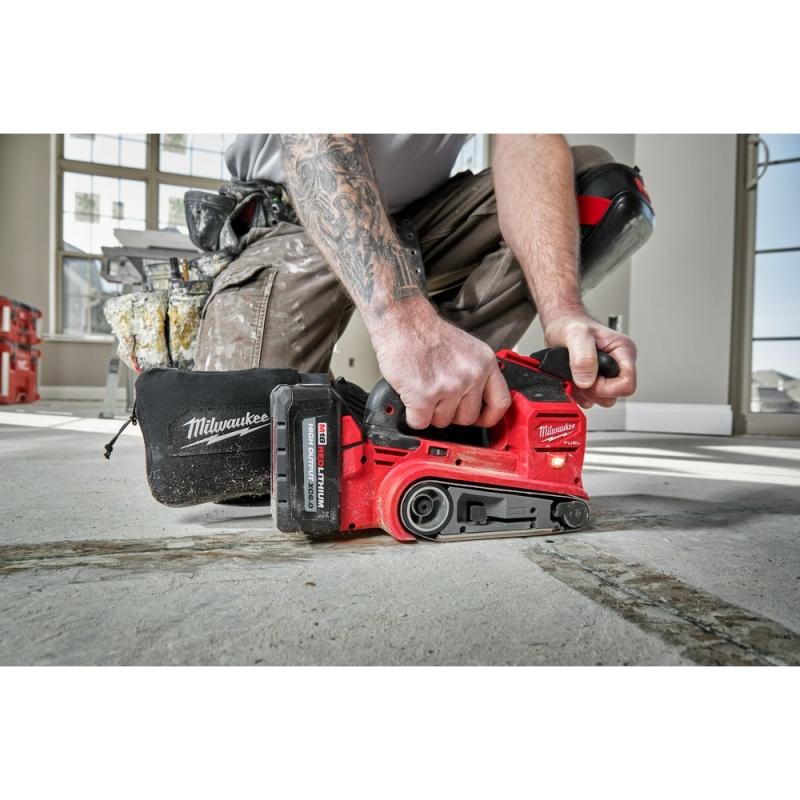 Milwaukee 2832-20 M18 FUEL 18V 3" x 18" Cordless Li-Ion Belt Sander - Bare Tool - Image 11