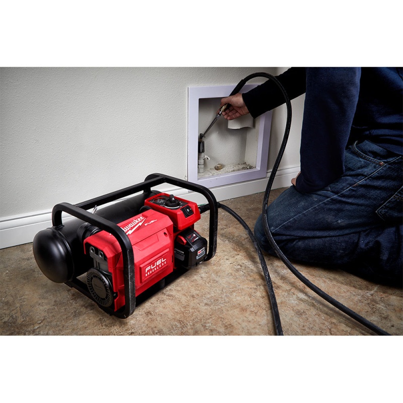 Milwaukee 2840-20B8F M18 FUEL 18V 2 Gallon Compact Compressor w/ 8AH Battery - Image 9