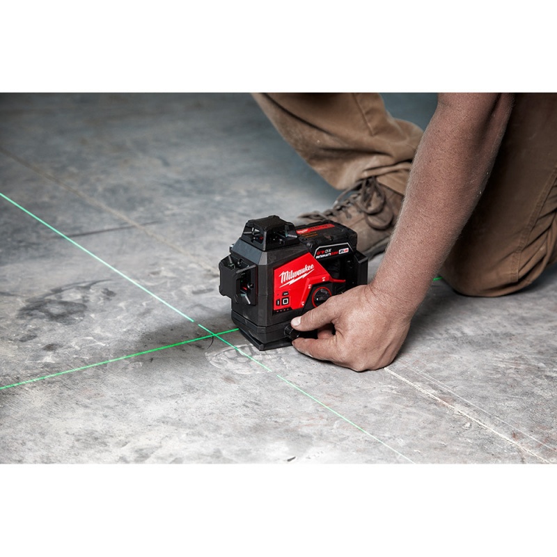 Milwaukee 3632-21 M12 12V Lithium-Ion Cordless Green 3-Plane Laser Level Kit - Image 7