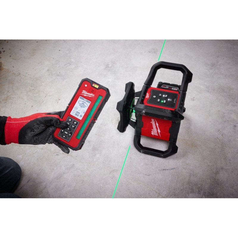 Milwaukee 3702-21 M18 18V Green Rotary Laser Level Kit w/Remote/Receiver & Mount - Image 8