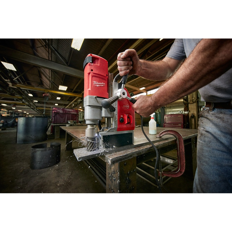 Milwaukee 4272-81 1-5/8" Electromagnetic Compact Drill - Reconditioned - Image 6