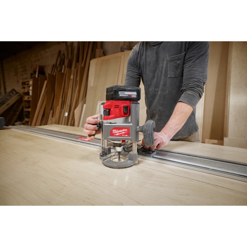 Milwaukee 48-10-2838 1/2" Router Plunge Base - Image 5