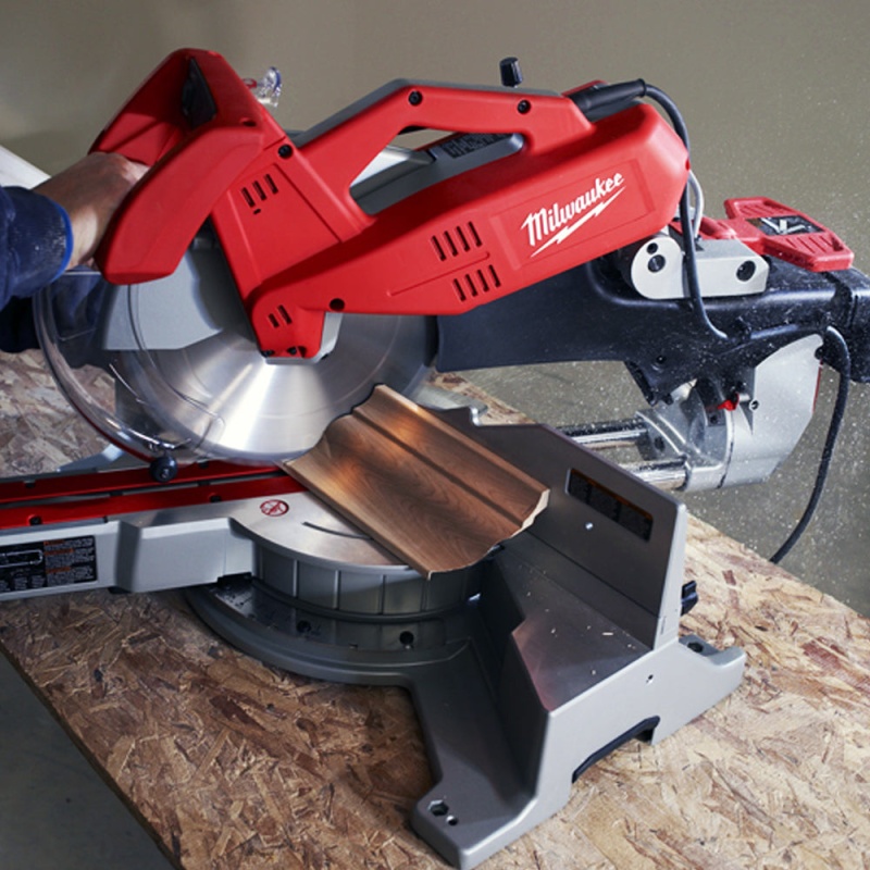 Milwaukee 6955-80 120V AC 12" Dual-Bevel Compound Miter Saw - Reconditioned - Image 7