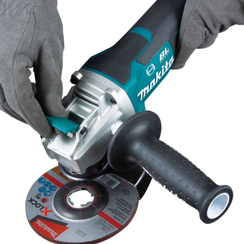 Makita XAG26Z 18V LXT 4-1/2?? / 5" Paddle Switch X-LOCK Angle Grinder - Bare Tool - Image 7