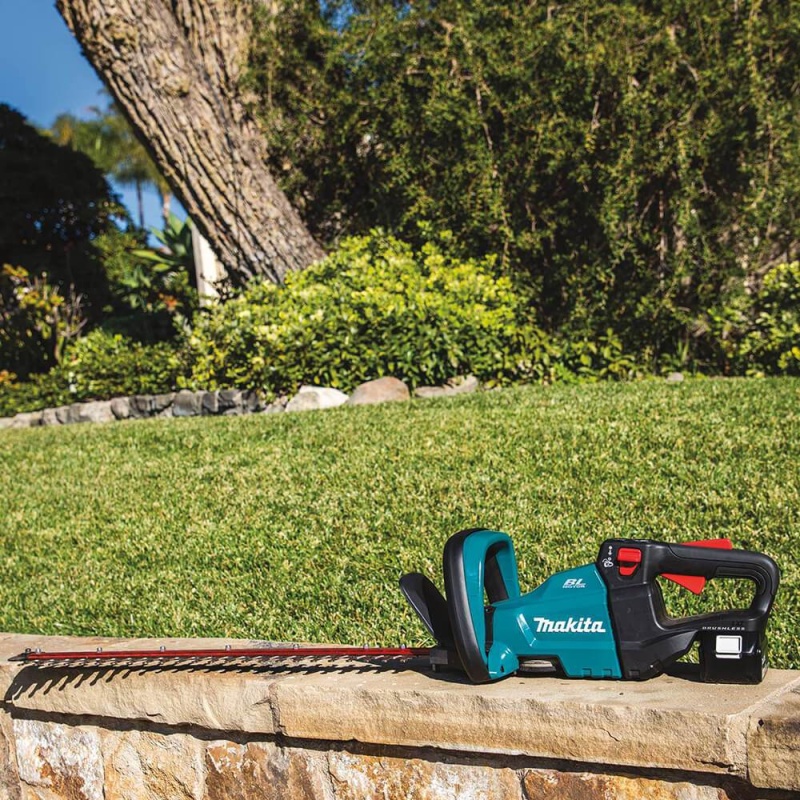 Makita XHU07T 18 Volt 24 Inch 5.0Ah LXT Lithium-Ion Brushless Hedge Trimmer Kit - Image 3