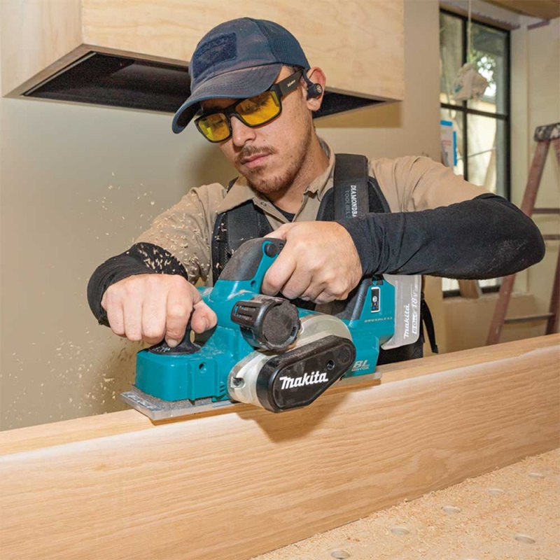 Makita XPK02Z 18V LXT 3-1/4" Li-Ion Cordless Planer w/ AWS Capable - Bare Tool - Image 2