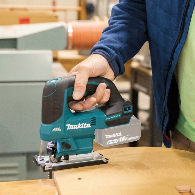 Makita XVJ04Z 18V LXT Lithium-Ion Brushless Cordless Jig Saw - Bare Tool - Image 3