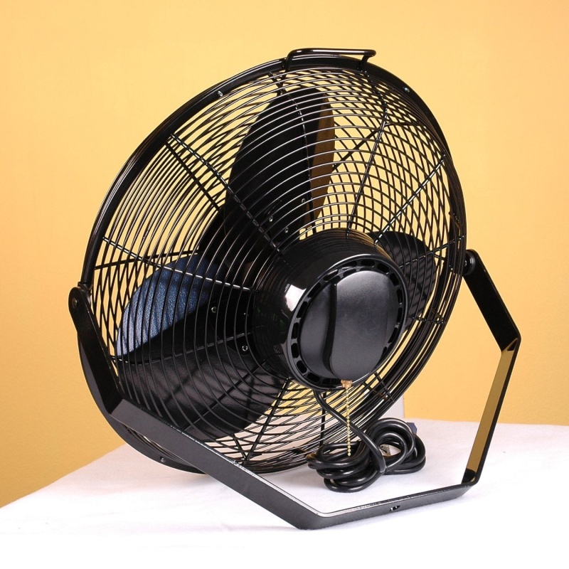 Air King 9518 18" 1/6 HP Industrial Grade High Velocity Wall Mount Fan - Image 2