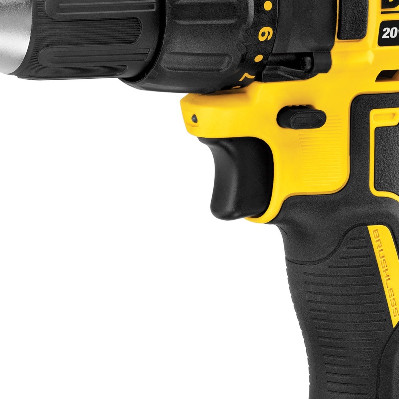 DeWALT DCD777C 20V 1/2-Inch Lithium-Ion Brushless Compact Drill Driver - Image 5