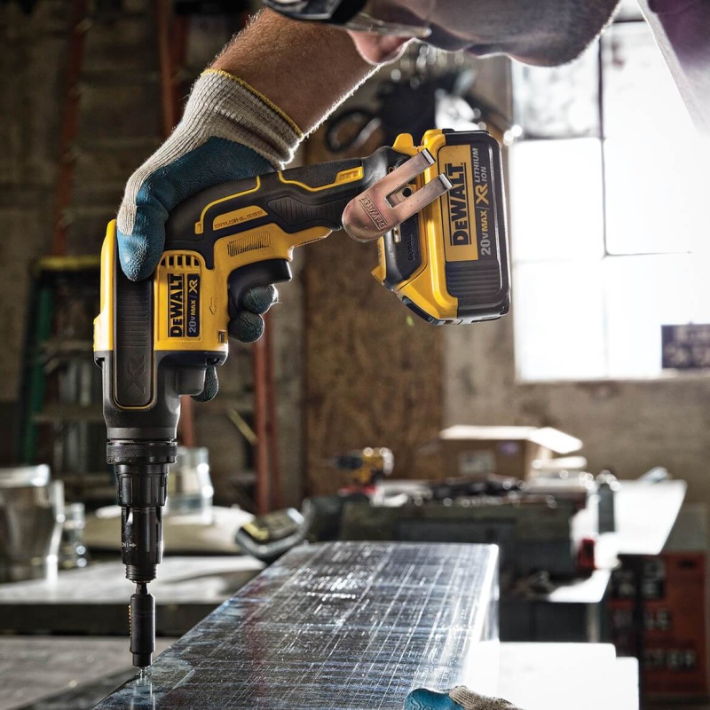 DeWALT DCF622B 20V MAX XR Adjustable Torque Screwgun - Bare Tool - Image 3