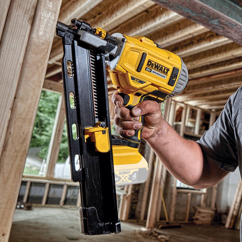 DeWALT DCN21PLB 20V Plastic Collated Cordless Framing Nailer - Bare Tool - Image 6