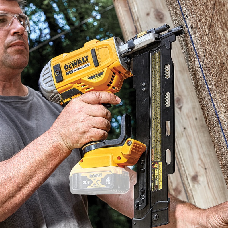 DeWALT DCN21PLB 20V Plastic Collated Cordless Framing Nailer - Bare Tool - Image 7