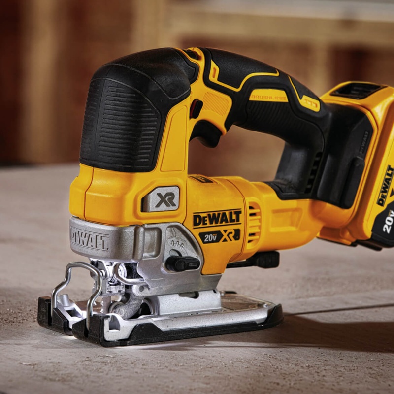 DeWALT DCS334P1 20V 5.0Ah 4-Position Orbital Action Brushless Jig Saw Kit - Image 5